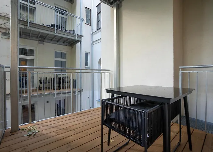 Stylish 1-bedroom With A Terrace Vienne