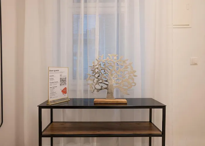 Stylish 1-bedroom With A Terrace Appartement